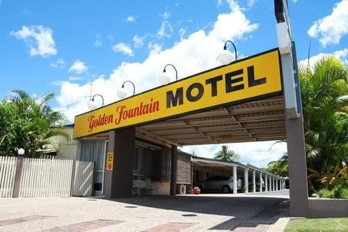רוקהמפטון Golden Fountain Motel מראה חיצוני תמונה